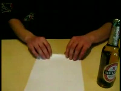 Открыть пиво бумагой