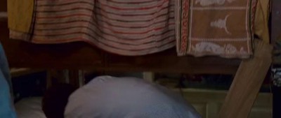 Сводные братья. Двухъярусная кровать