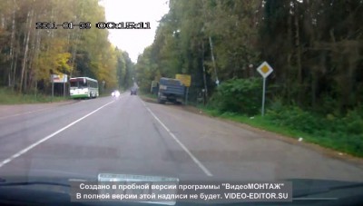 Выезд вслепую на встречку