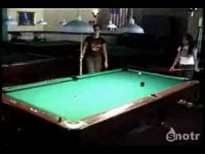 бильярдистка