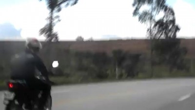 Мотоциклист столкнулся с грузовиком (21+)