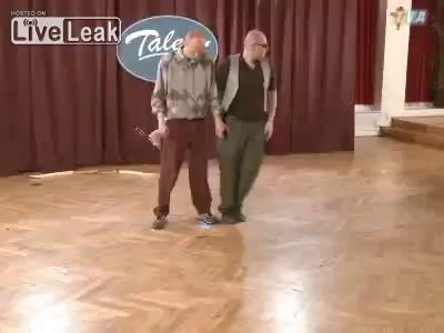 Тупой и еще тупее