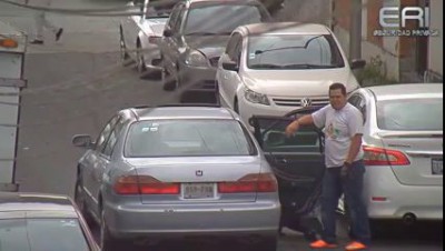 облажались