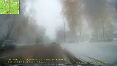 чуть не задавил