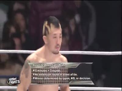 Шинья Аоки ломает руку