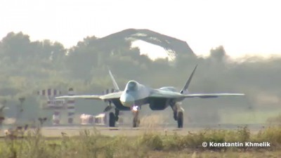 Сухой Т-50 ПАК ФА МАКС 2013 солнечно Sukhoi T-50 PAK FA MAKS 2013 sunny