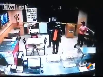 К успеху шел...