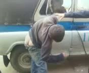 берегись машины с голубым огоньком