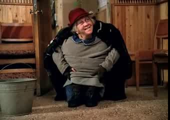 Эпизод из фильма Небеса обетованные