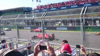 2015 Formula 1 Rolex Australian Grand Prix - Race Start