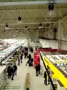 Драка в супермаркете"Виктория"