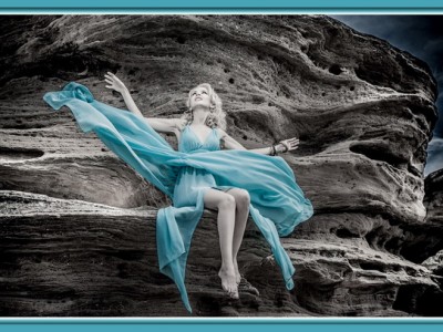 Мне больно,но с судьбой не буду спорить я...