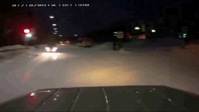 Предновогодний наезд на полицейского