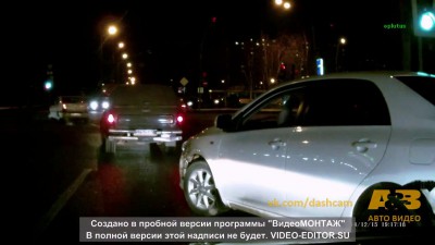 Главное же рукой памахала!