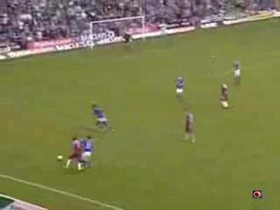 Нарезка футбольных курьезов