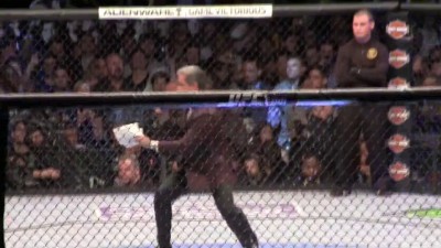 Икона ММА: "голос октагона" Брюс Баффер