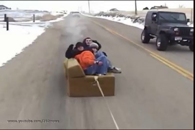 Идиоты на диване