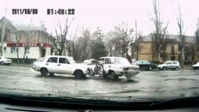 авто