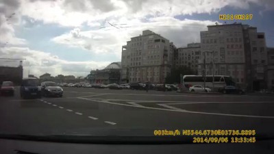 Криворукий объездун...