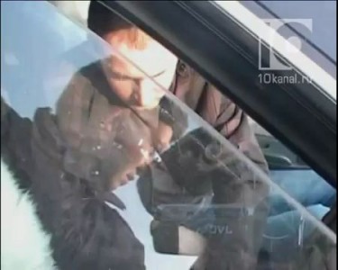 Прищемил руку ДПС
