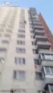 В свободном падении с 13-го этажа