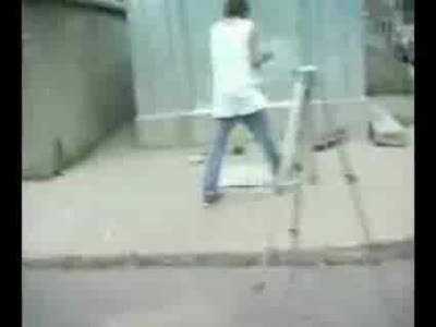 Смешная неудача скейтера