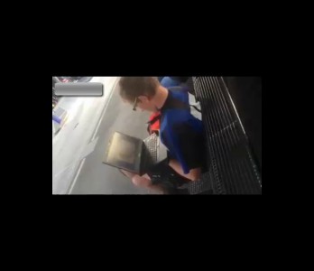 Рукоблудие.