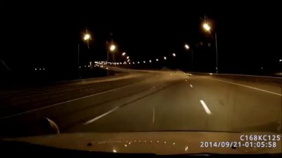 Сракер не вписался в вираж...