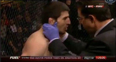 Rustam Khabilov def. Vinc Pichel