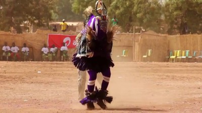 Танцуют все!