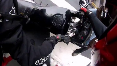 Затормозил полностью...