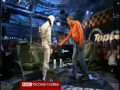 Стиг из программы Top Gear открыл личико. Поверили не все