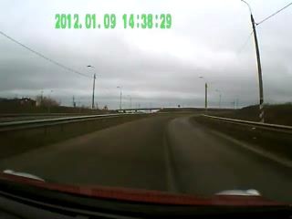 Перевернулся