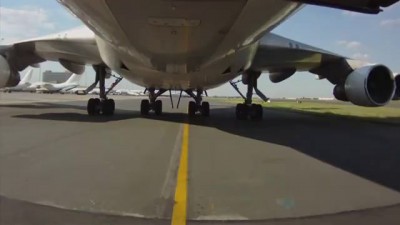 Камера на передней стойке шасси