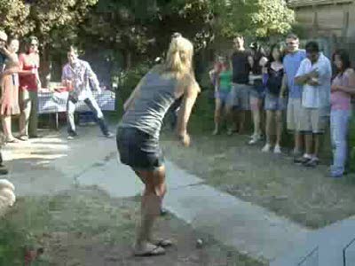 меткая блондинка