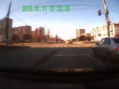 Две фуры нокаутировали третью