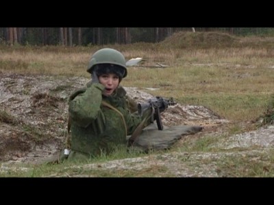 Телеведущая Вера Кириенко впервые стреляет из автомата