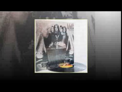 Mott - Drive On (1975) (Vinyl)