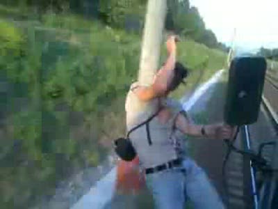 Скалолаз в электричке