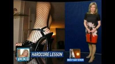 Дети поймали учительницу за порно