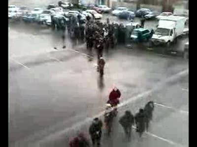 Бабушка на распродаже