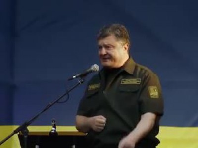 Порошенко выступил перед жителями Мариуполя