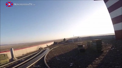 Украинский танковый ас в аэропорту Донецка