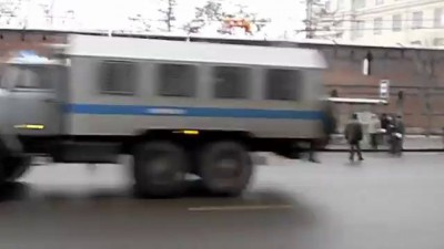 Праздник к нам приходит