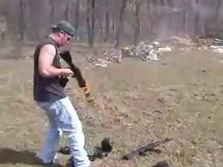 AK-74 горит, но стреляет/AK-74 burns, but shoots