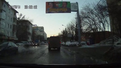Поездка на капоте