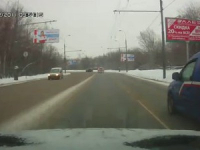 Почтальон спешит. EMS Почта России.