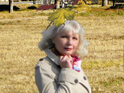 ОКОЛДОВАЛА ты МЕНЯ, в ШАЛЬНУЮ ОСЕНЬ....