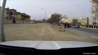 Сопровождение свадебного кортежа полицией в городе Актау