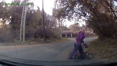 Дебил на велике